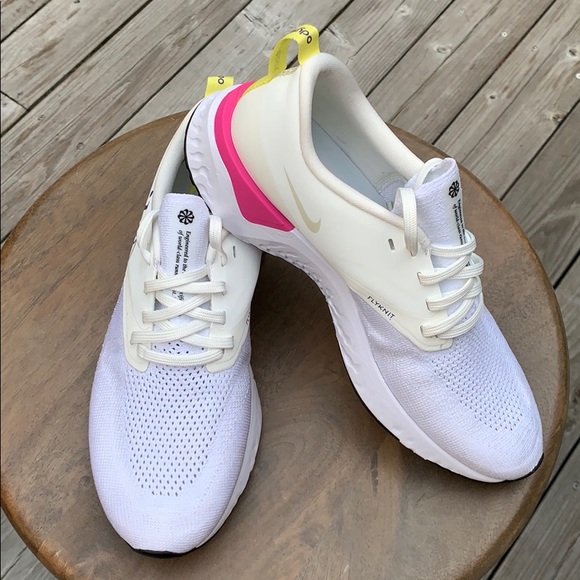 Nike Women’s Odyssey React 2 FK JDI - Picture 2 of 10